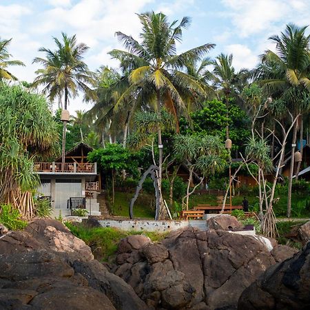 Sea View Clay House Hotel Dickwella Exterior photo